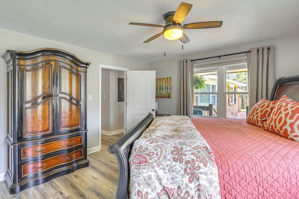 Fall & Football Vibes: Titus Retreat w/ Game Room