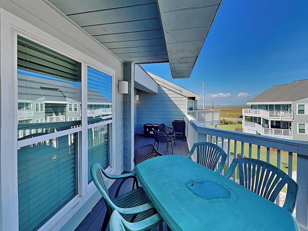 Fantasea Cove by Silver Sands Vacation Rentals