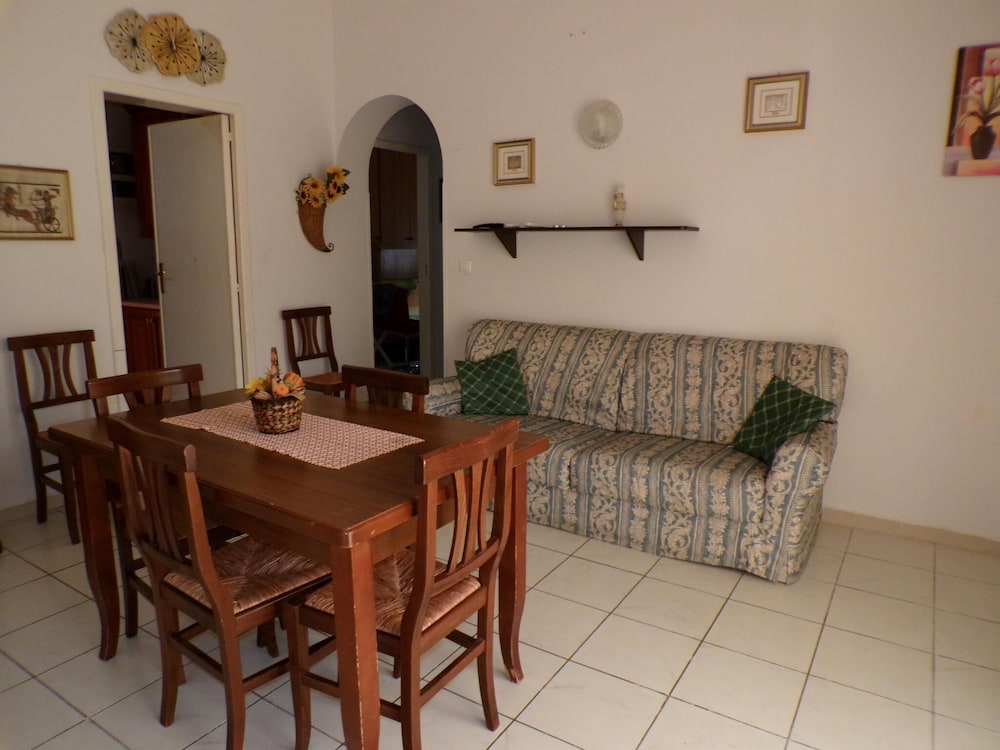 Villa Near the sea in Full Relaxation - Large Garden Wi-fi