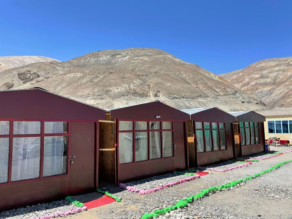 TIH Pangong Delight Camps and Cottages