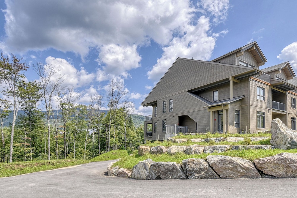 201 Verbier Building 5