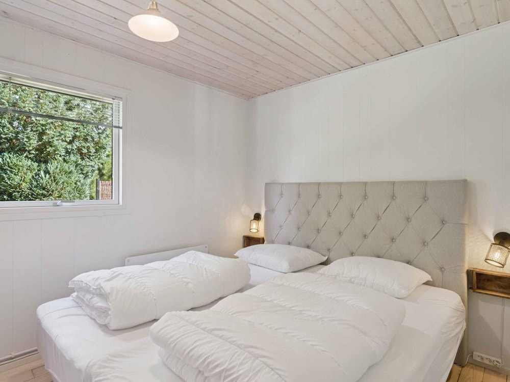 4 Star Holiday Home in Hals