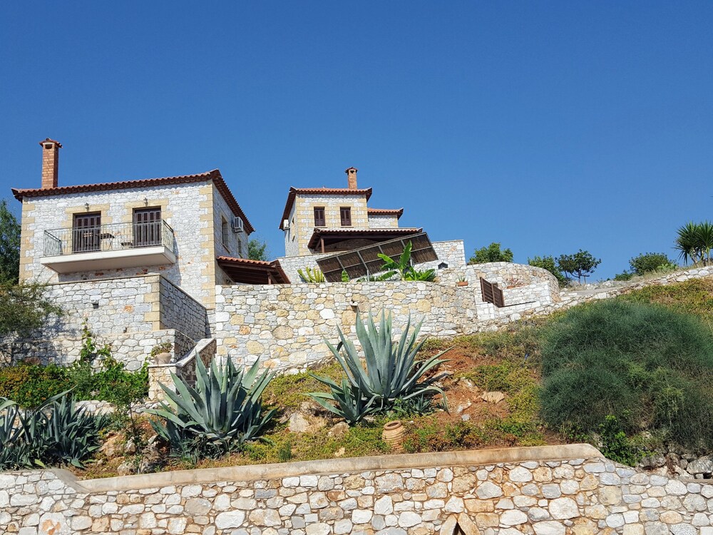 Rathimata villas