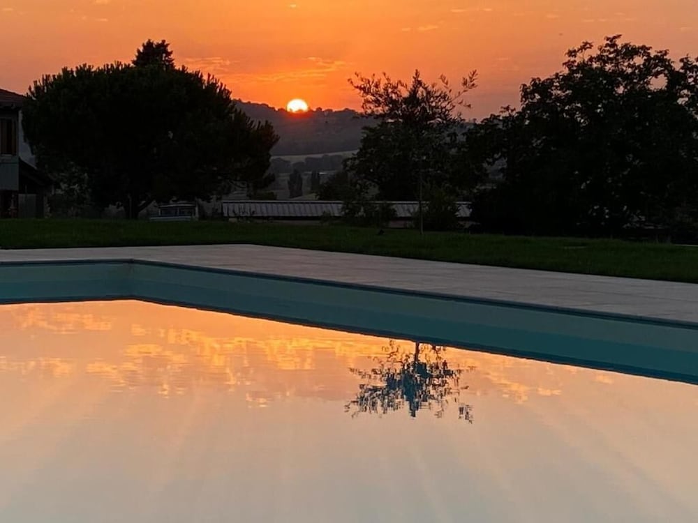 VILLA RINA GUEST HOUSE