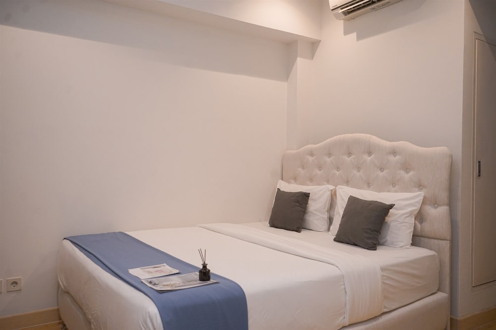 Comfy And Minimalist 1Br Apartment Branz Bsd City