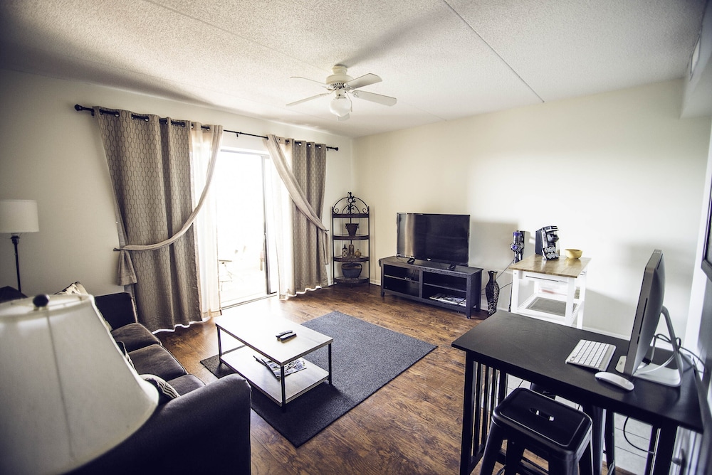 Water Street Retreats