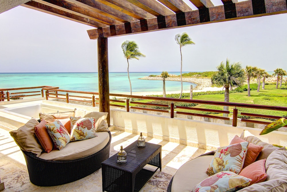 Punta Palmera Cap Cana by Essenza Retreats