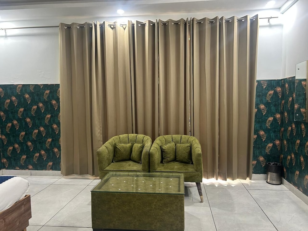 Tanvi Premium Residency