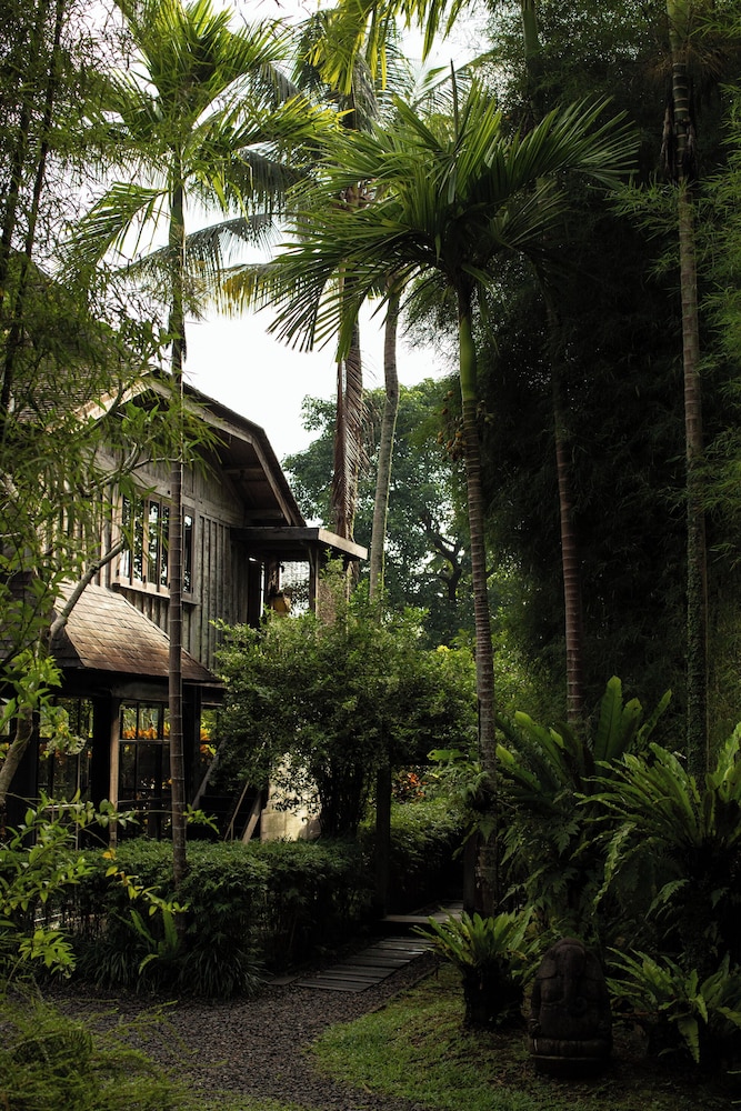 Rumah Hujan