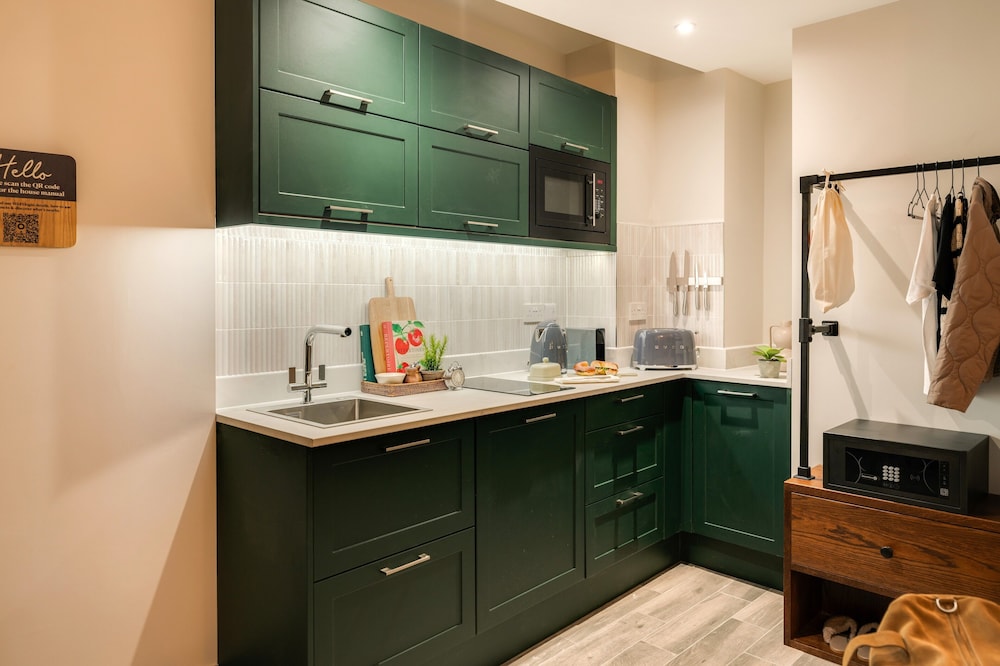 Tower Bridge Road Your Apartment