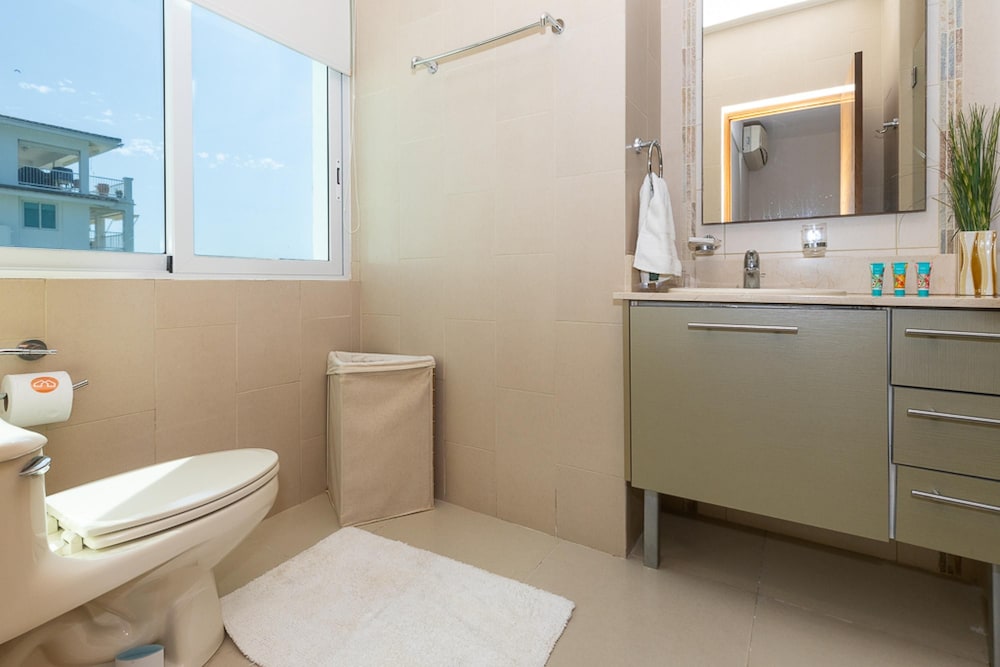 Aqua Chiara Condo by Acomodo Bijao Long Stay
