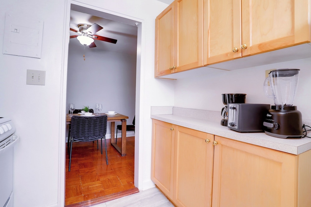 Stylish Corporate Stay in Alexandria