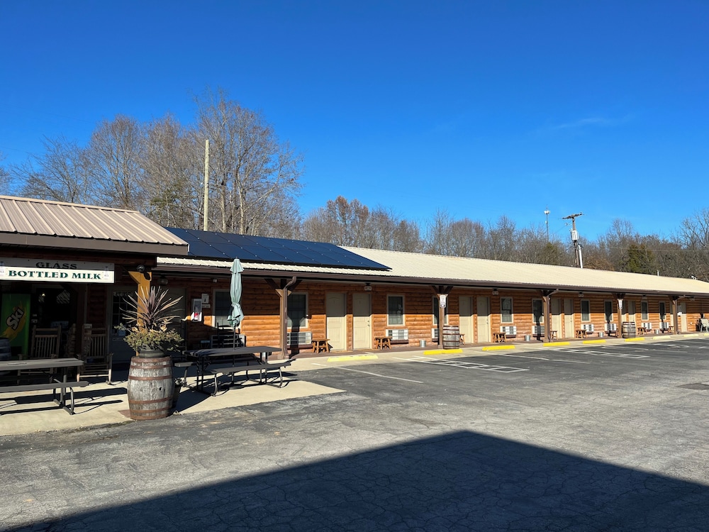 Lincoln Lodge