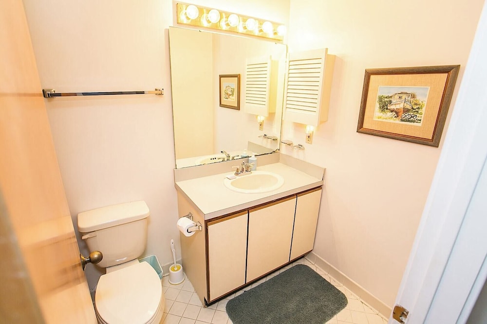 Unwind at St Augustine's Beachfront Oasis