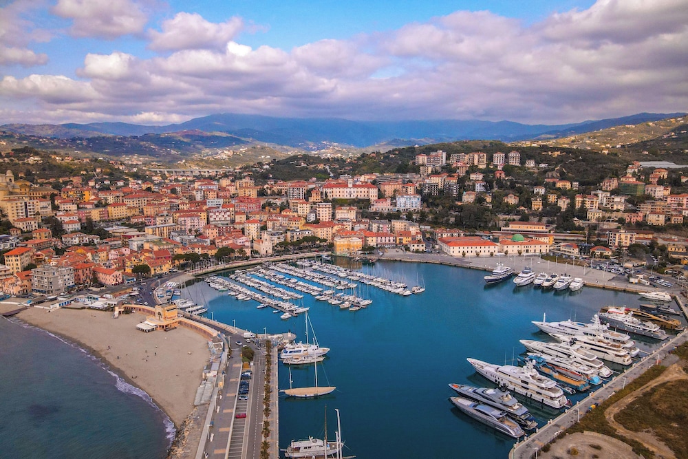 Casa Oneglia vicino stazione Imperia