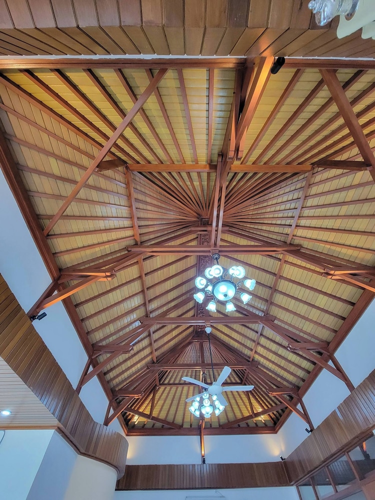 Uluwatu 3 Bed Luxury Villa-pool-magic Ocean Views