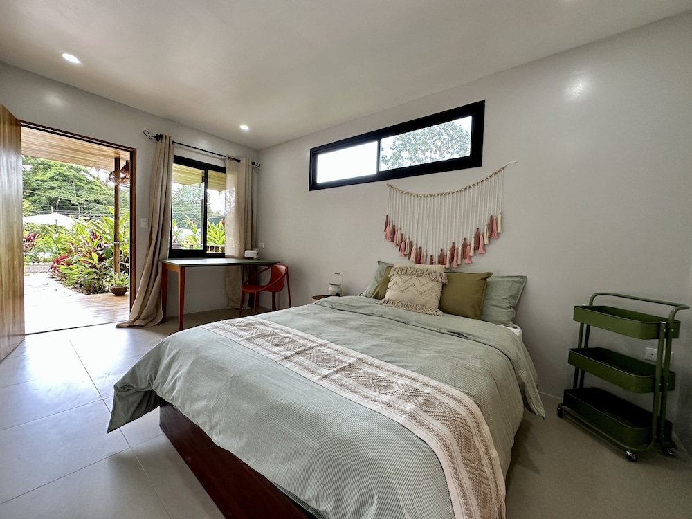 Almendros Eco-Villas