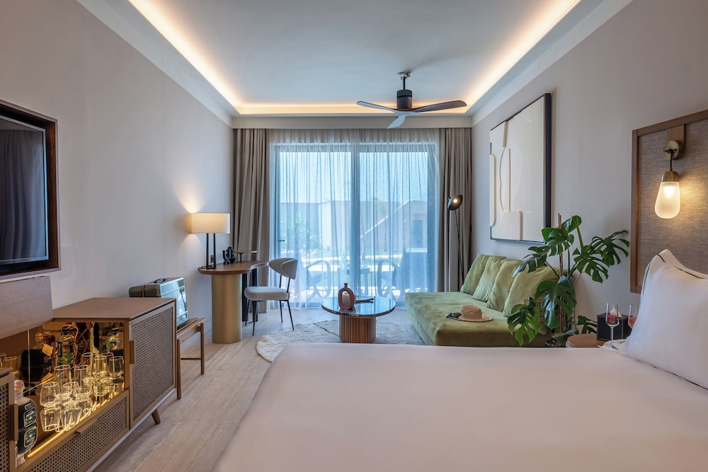 Aulus Chania Resort, Curio Collection by Hilton