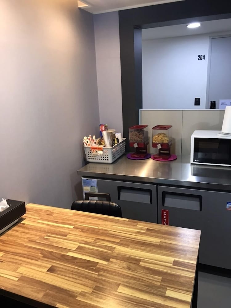 K-Grand Hostel Gangnam 1