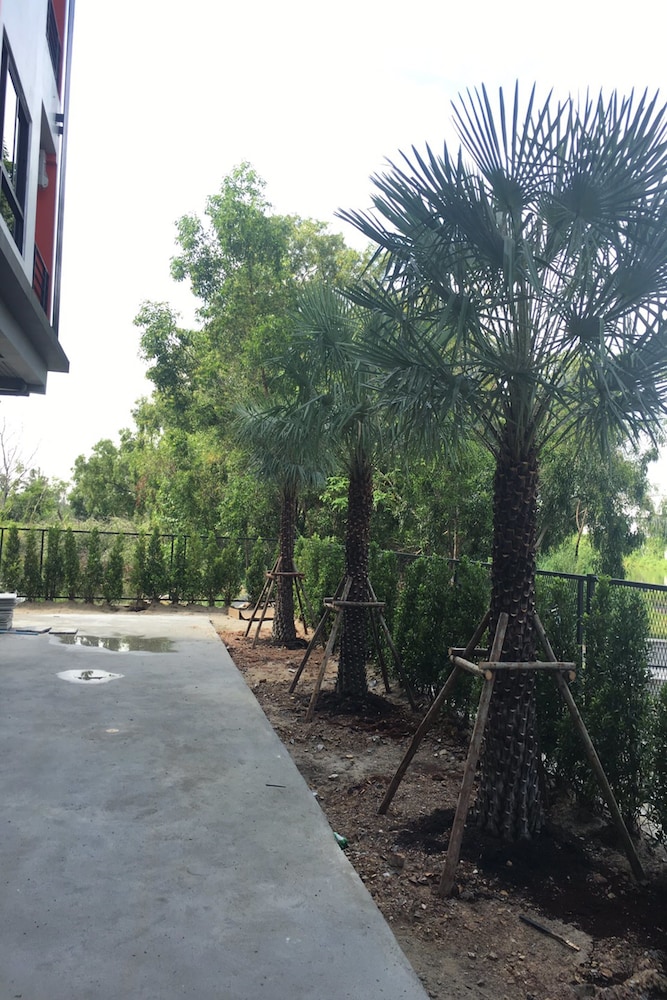 Bangkok Boutique Resort Rangsit