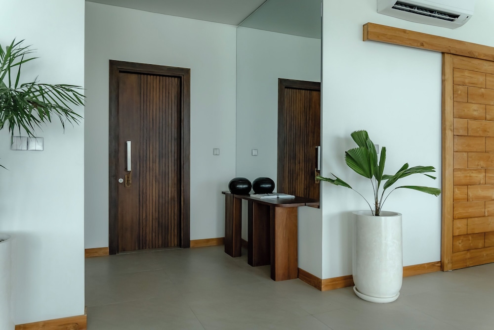 AMO Residences