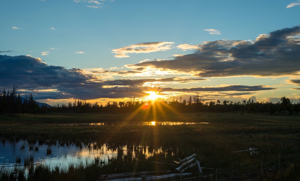 Meadow Lake Guest Ranch