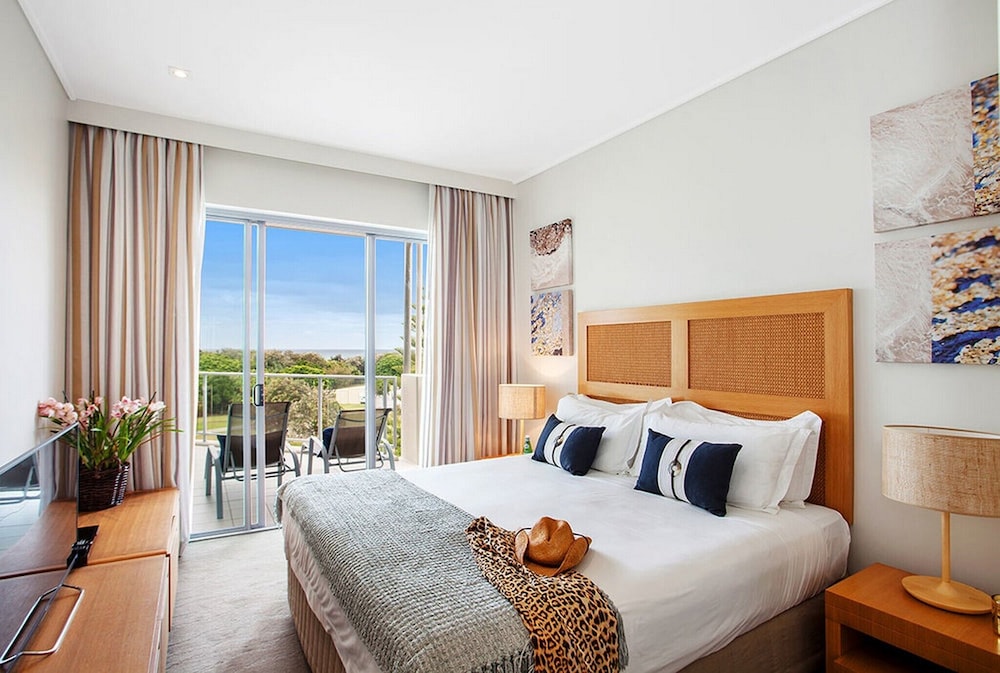Luxury Apartments on Bells Boulevard