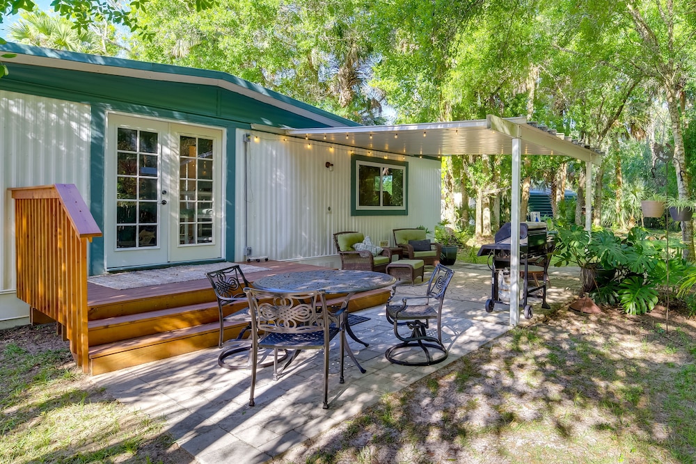 Vero Beach Vacations - Cozy Fort Pierce Cottage on Farm Animal Rescue! - Property Image 8