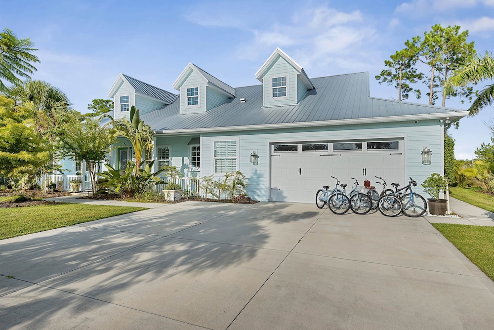 5BR Retreat Pool Opt Heated Spa Bikes Views