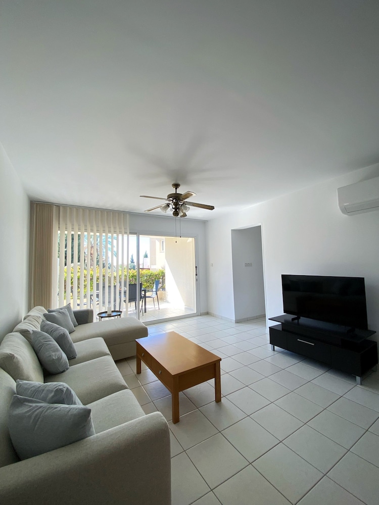 70 PAP - Stay Anthea Gardens - Calm Living