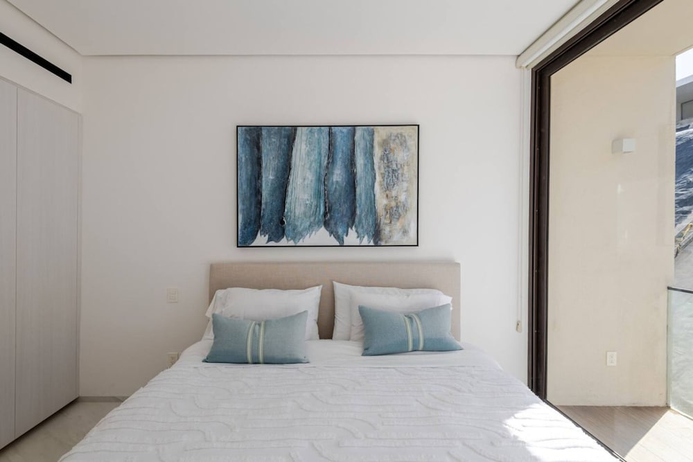 Brand new San Jose Condo