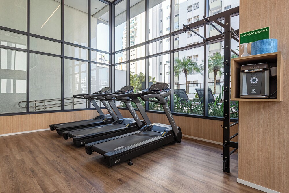 Roomo Transamerica SP Campo Belo Constantino