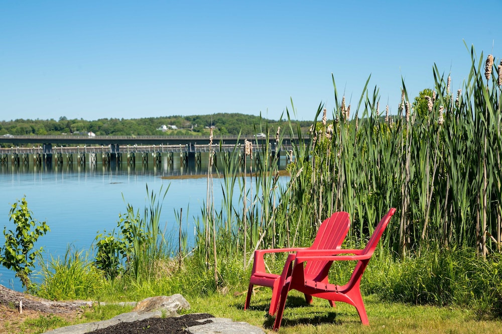 Sheepscot Harbour Village Resort