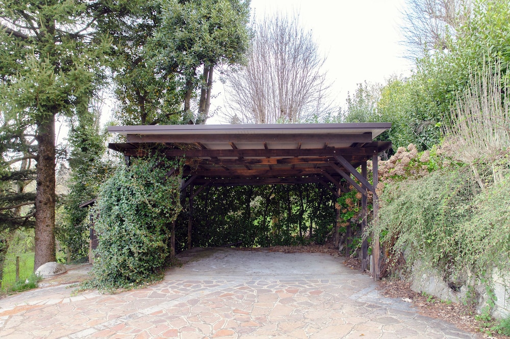 Montorfano Garden & Lake View