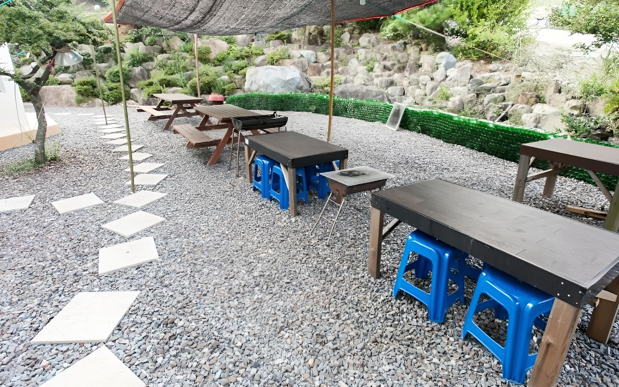 Geojedo Glory Pension view 5