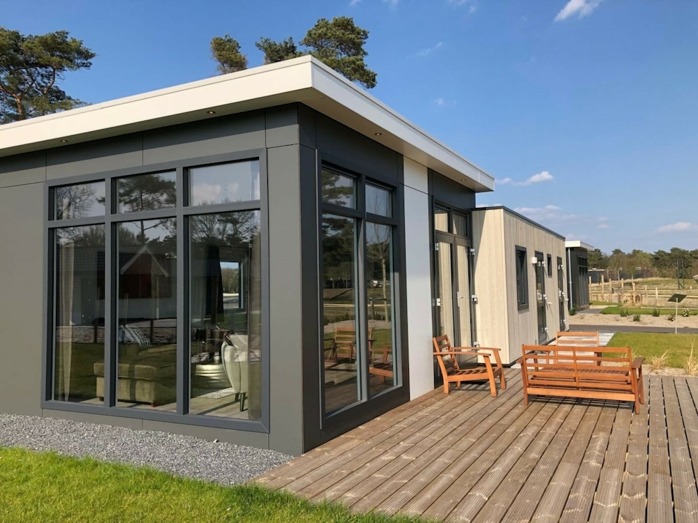 Chalet With Dishwasher in the Green Kempen