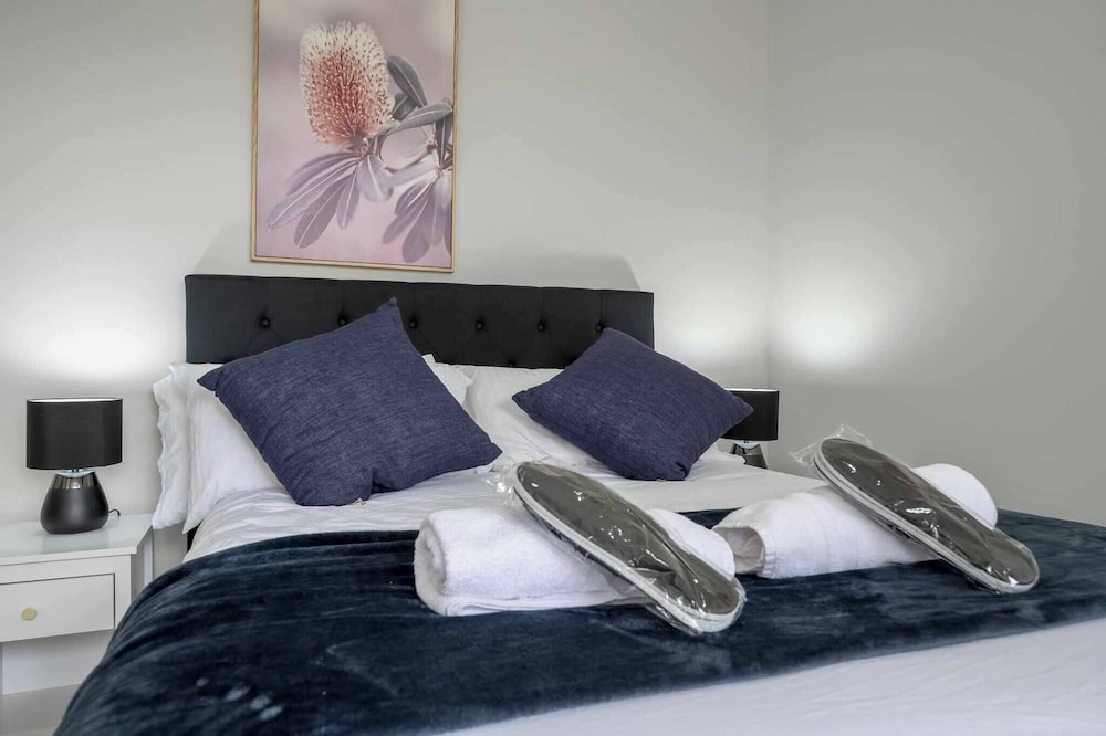 Luxurious Townhouse7 km to CBD
