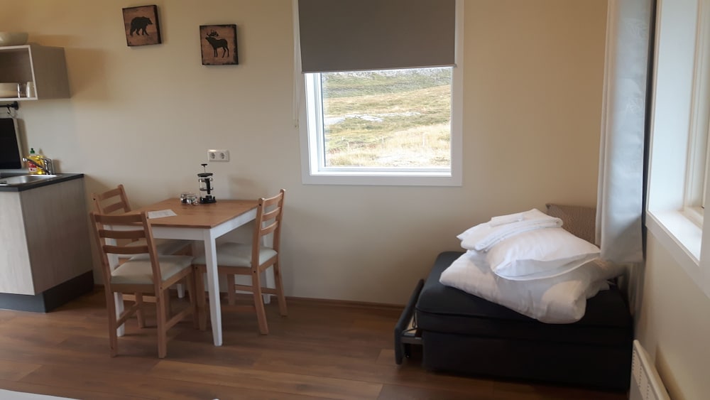 Hjartarstadir Guesthouse