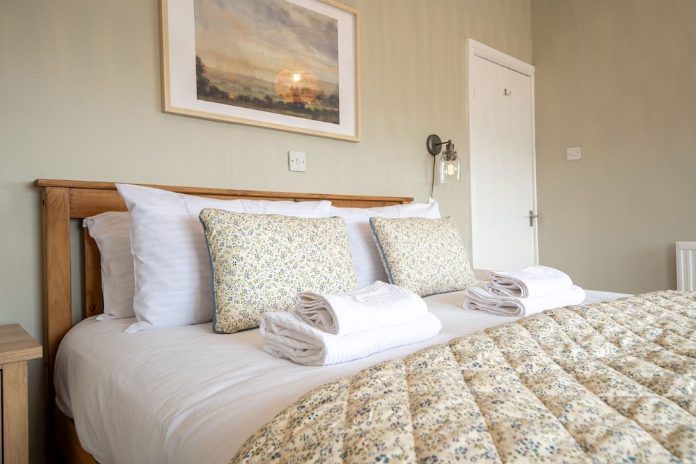 Host Stay Poppy s Cottage