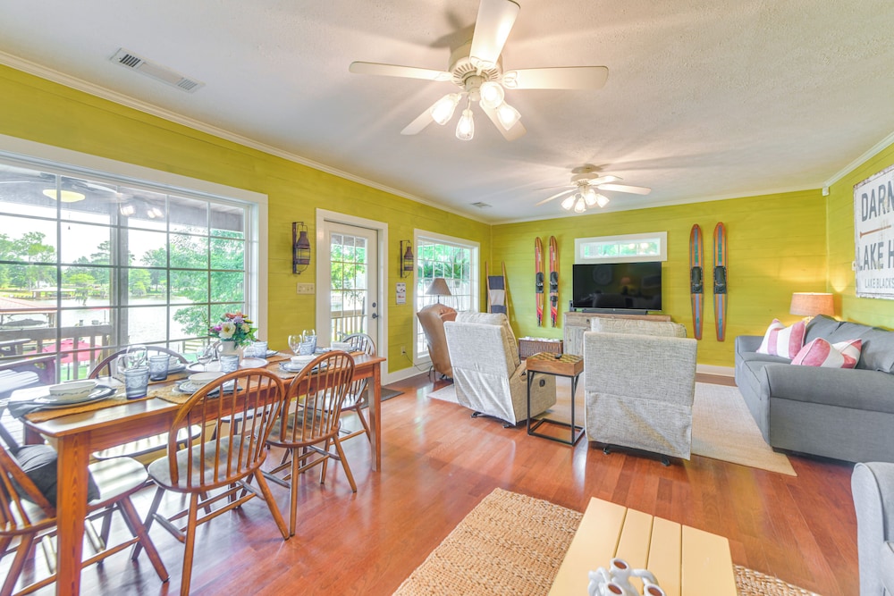 Private Dock + Porch: Lakefront Retreat in Cobb!