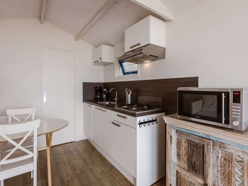 Holiday Home in Wijk aan Zee by the Beach view 4
