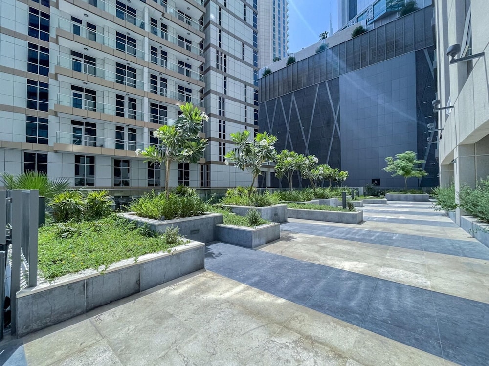 Sojo Downtown Dubai Retreat