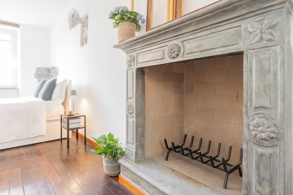 Emily's Holiday House - Authentic Lake Como by Rent all Como