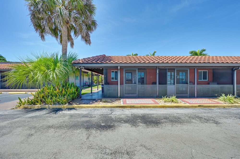 Everglades Condo 15 Mi to Nat'l Park: Boat & Swim!