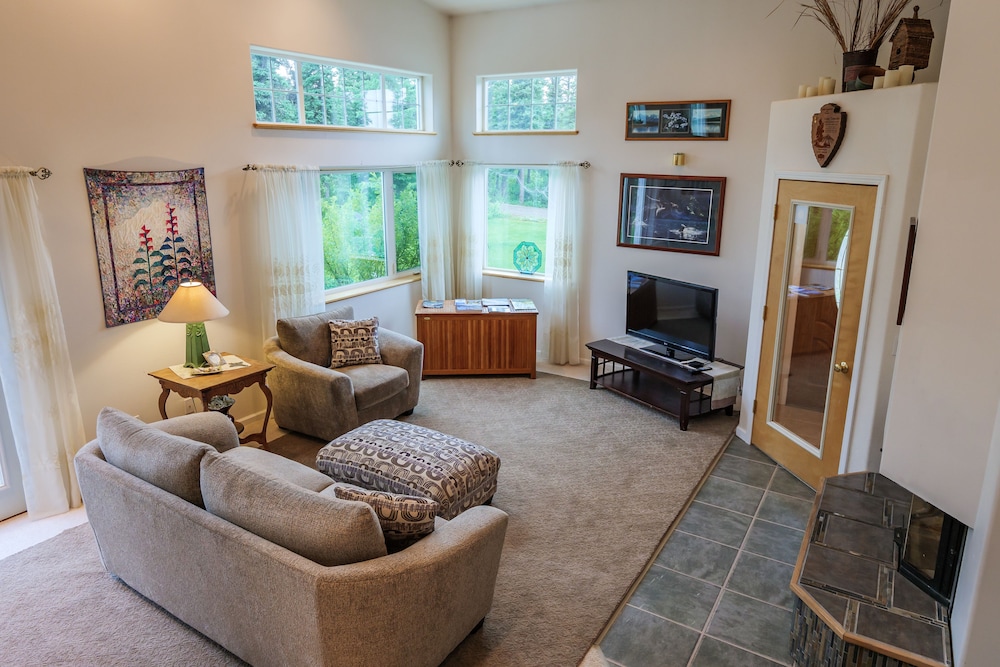 Denali Primrose B&B