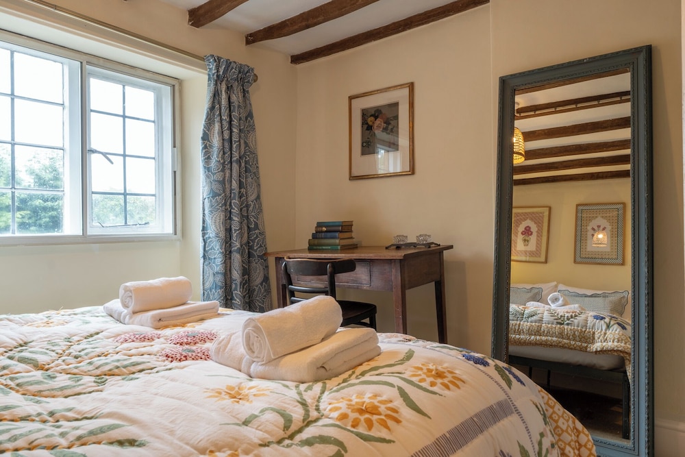 Beautiful 2BD Cottage in the Cotswolds
