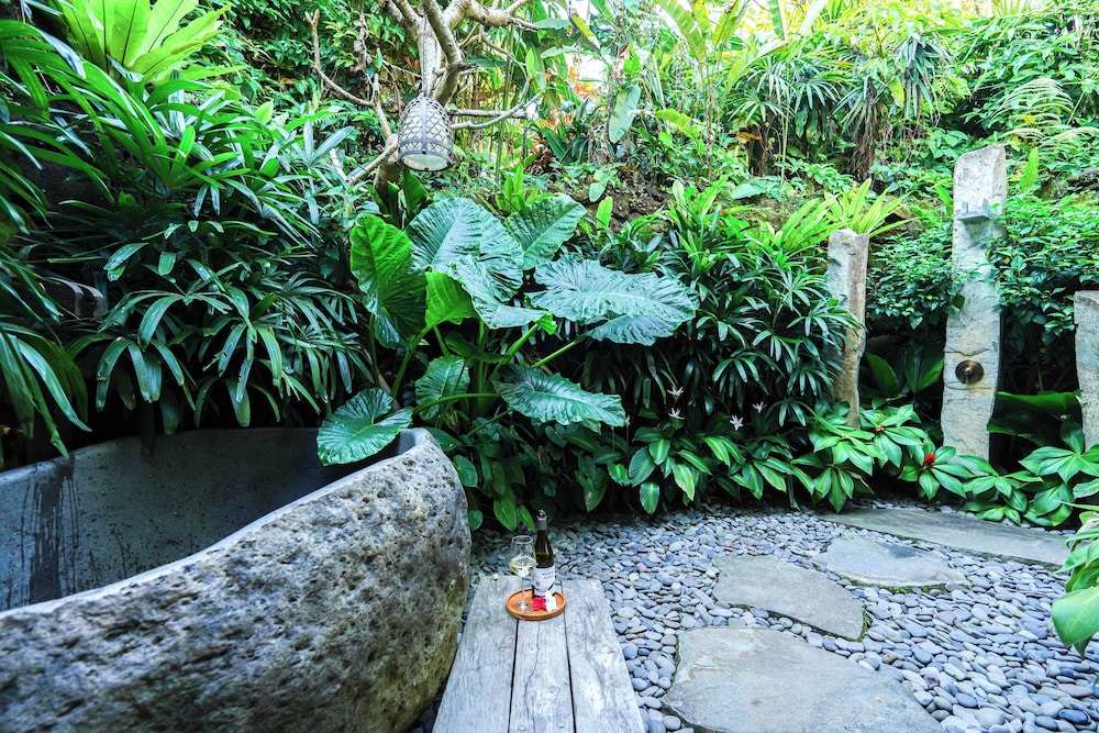 The Ubāri Bali