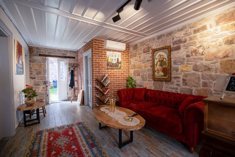Cunda Alesta Otel view 2