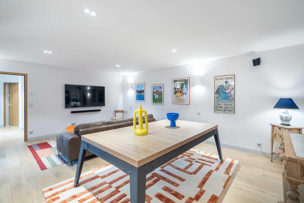 Blueberry of the Valley - House With Swimming Pool