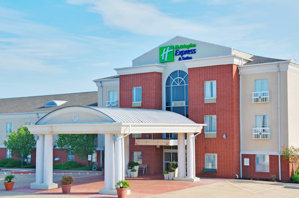 Holiday Inn Express Hotel & Suites Livingston by IHG view 4